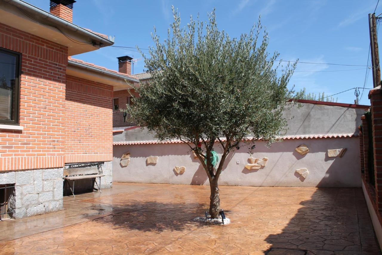 Villa Aire De Pinares Coca Exterior foto