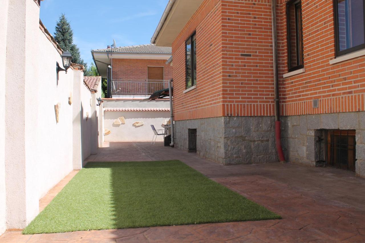 Villa Aire De Pinares Coca Exterior foto
